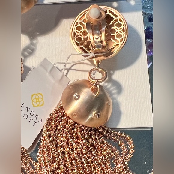 NWT Kendra Scott Sue Earrings Rare & Retired Neiman Marcus Exclusive Rose Gold! - Picture 5 of 10